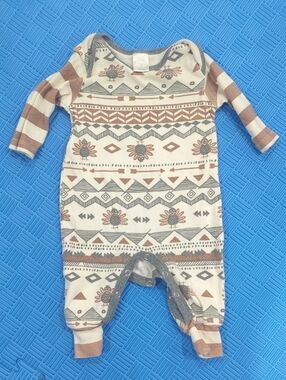 5/$10 -Tesa Babe - 0-3 Months - Thanksgiving One-Piece